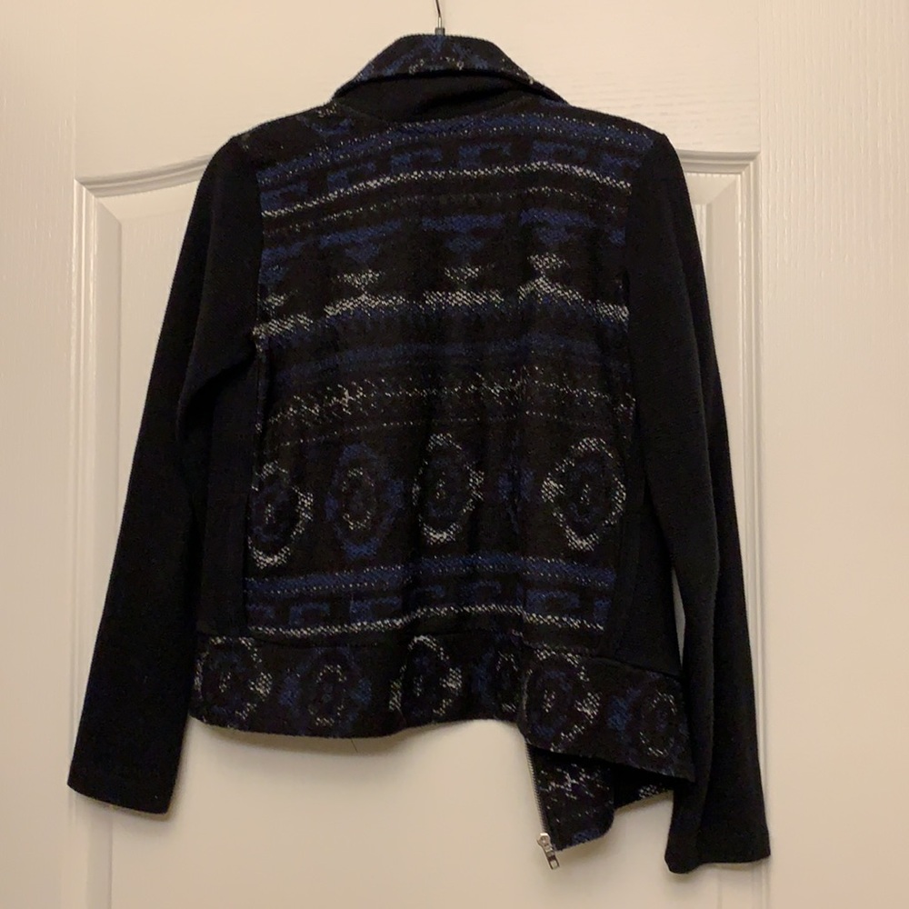 Jacket - Picture 5 of 5